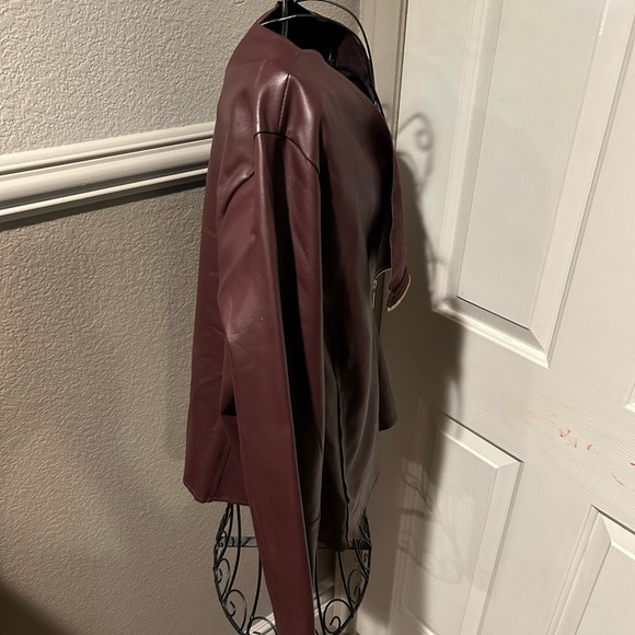Worthington Plumb Faux Leather Zipper Jacket Size Large - Picture 3 of 9